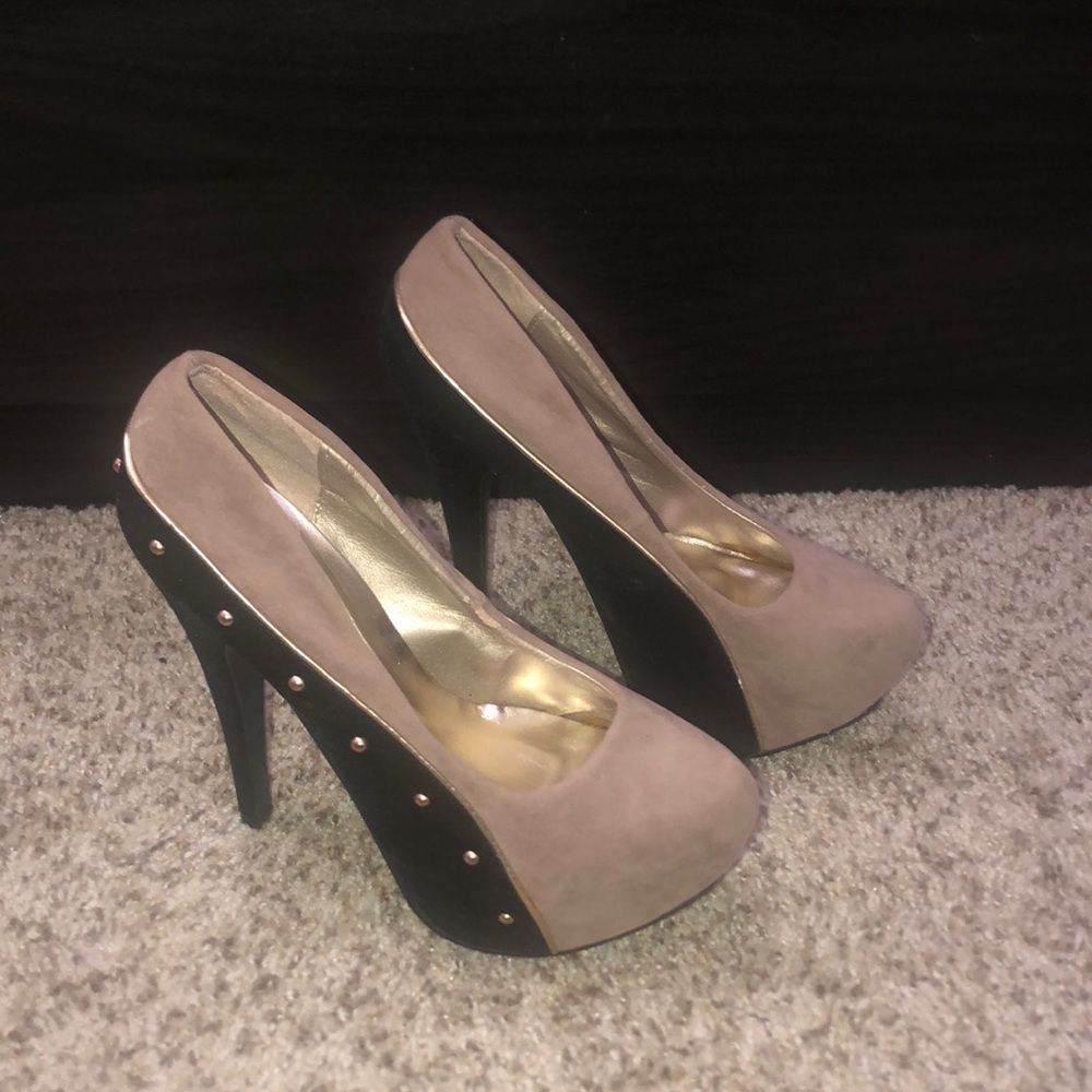 Qupid size 6 heels
